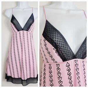 Victoria's Secret Chain of Hearts Lace Nightgown Pink Negligee Size Large